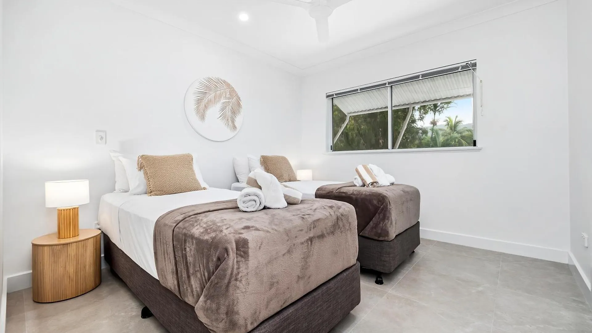 Beach Tropics At The Ribbons Clifton Beach Appartement