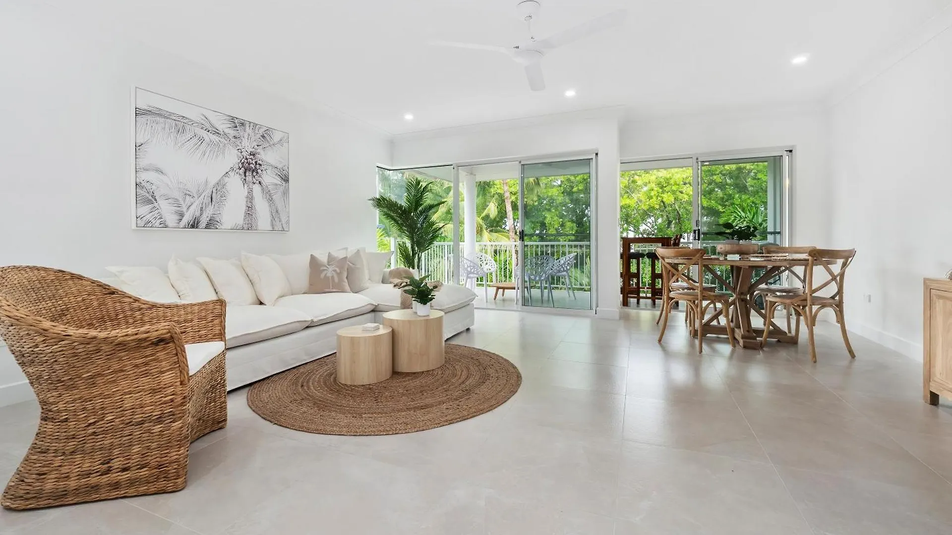 Appartement Beach Tropics At The Ribbons Clifton Beach Australië